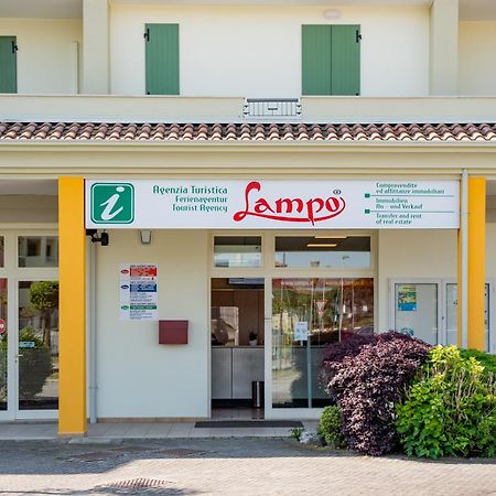 Robinia/Pinetine Lido Altanea Apartment Caorle Exterior foto