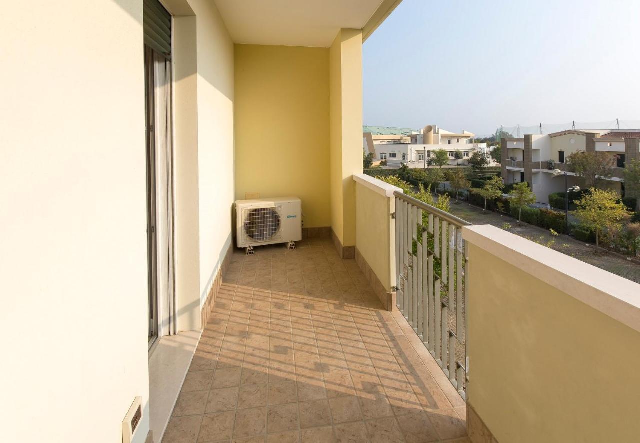 Robinia/Pinetine Lido Altanea Apartment Caorle Exterior foto