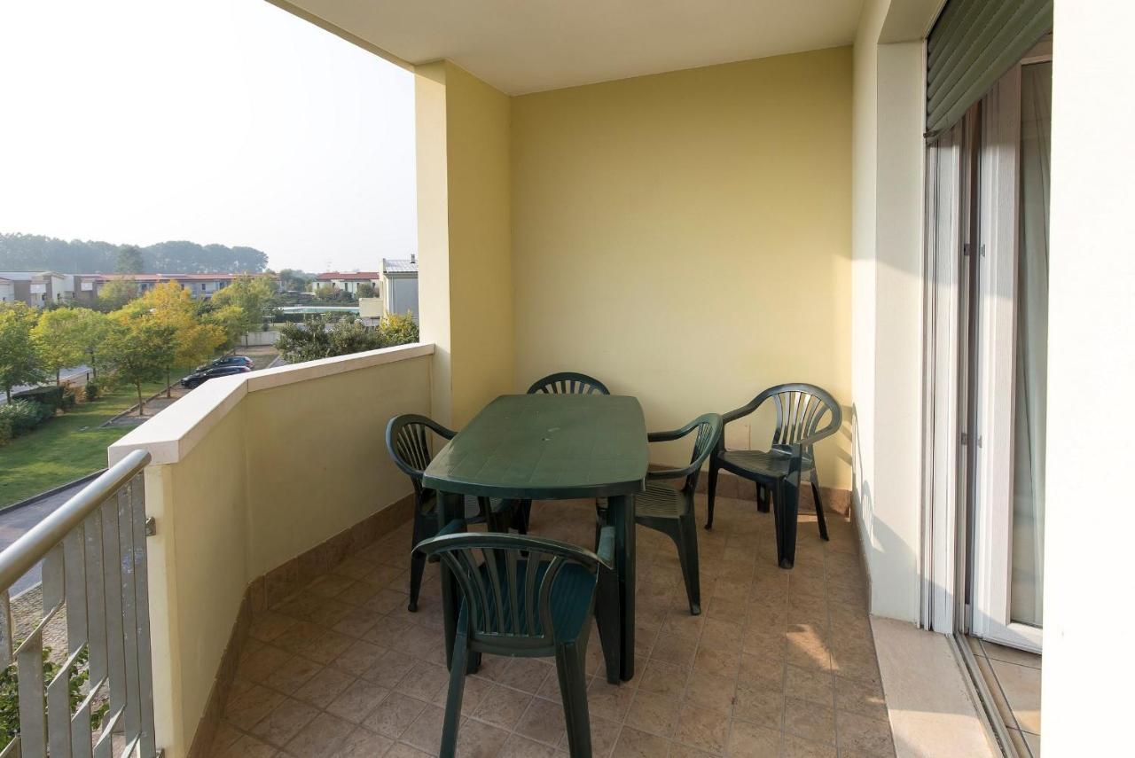 Robinia/Pinetine Lido Altanea Apartment Caorle Exterior foto